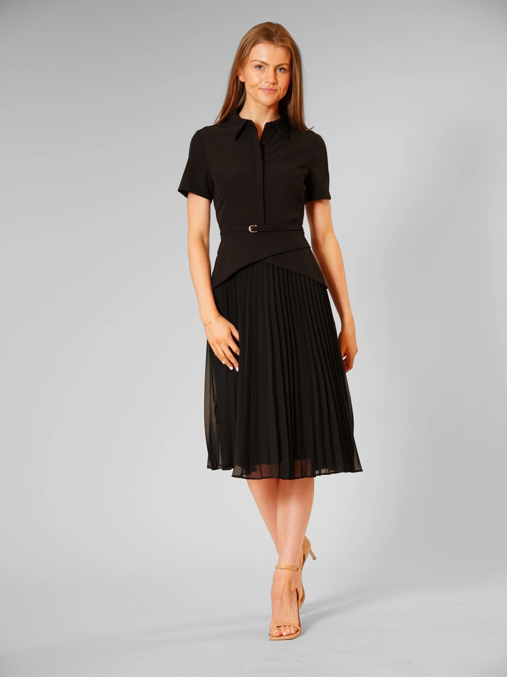 julia jordan Black Short-Sleeve Pleated Midi Dress